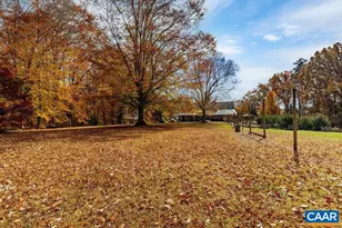 325 Old Roseland Rd, Roseland, VA 22967 - Photo 15