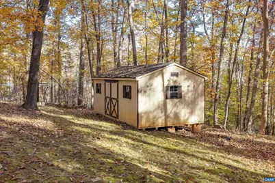 4802 Mechunk Rd, Keswick, VA 22947 - Photo 13