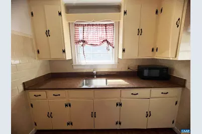 1101 Grove St #A, Charlottesville, VA 22903 - Photo 7