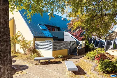 301 NW 2nd St #C, Charlottesville, VA 22902 - Photo 1