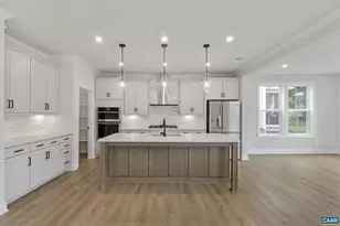 24 Sablewood Dr, Charlottesville, VA 22911 - Photo 9