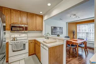 1374 Wimbledon Way, Charlottesville, VA 22901 - Photo 17