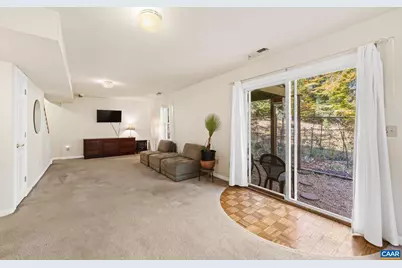 1018 Ashby Pl, Charlottesville, VA 22901 - Photo 39