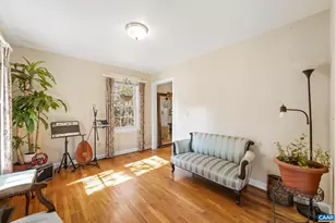 1018 Ashby Pl, Charlottesville, VA 22901 - Photo 9