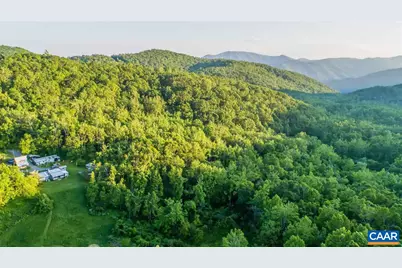 16903 Blue Ridge Pkwy, Lyndhurst, VA 22952 - Photo 31