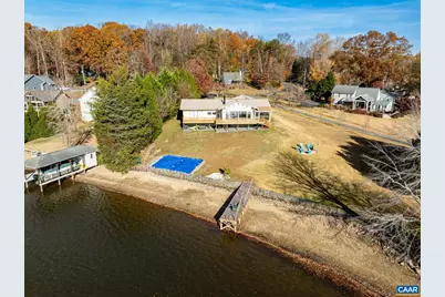 1753 North Lakeshore Dr, Louisa, VA 23093 - Photo 3