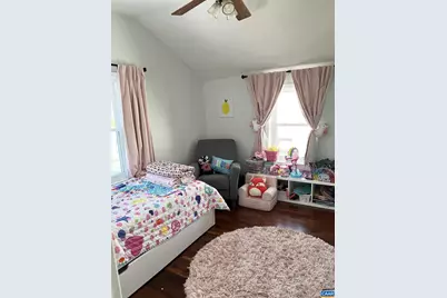 211 NW 5th St, Charlottesville, VA 22903 - Photo 11