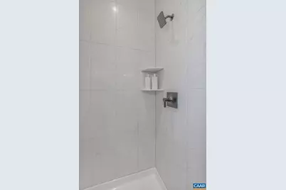 1A Sablewood Dr, Charlottesville, VA 22911 - Photo 27