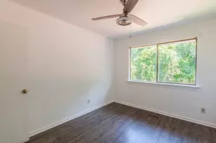 28 Woodlake Dr, Charlottesville, VA 22901 - Photo 11