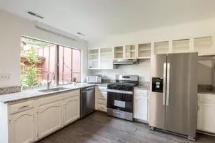 28 Woodlake Dr, Charlottesville, VA 22901 - Photo 5