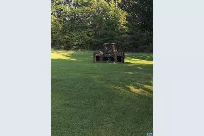 659 Sports Lake Rd, New Canton, VA 23123 - Photo 5