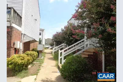 1904 Inglewood Dr #E, Charlottesville, VA 22901 - Photo 3