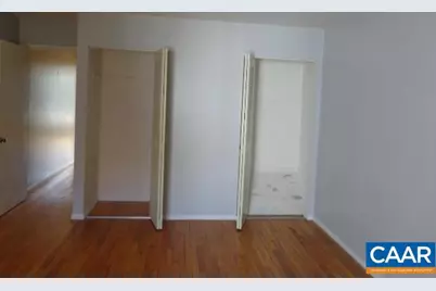 1904 Inglewood Dr #E, Charlottesville, VA 22901 - Photo 13