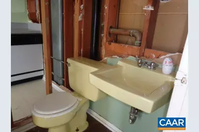 1904 Inglewood Dr #E, Charlottesville, VA 22901 - Photo 7