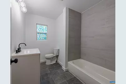 3189 James River Rd, Howardsville, VA 24562 - Photo 7