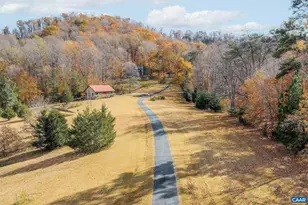 407 Broad Axe Rd, Charlottesville, VA 22903 - Photo 3