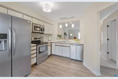 1265 Maple View Dr, Charlottesville, VA 22902 - Photo 9