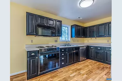 1381 Gristmill Dr, Charlottesville, VA 22902 - Photo 13