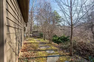 1381 Gristmill Dr, Charlottesville, VA 22902 - Photo 37