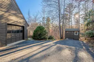 1381 Gristmill Dr, Charlottesville, VA 22902 - Photo 3