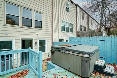 1594 Garden Ct, Charlottesville, VA 22901 - Photo 3