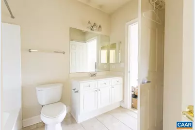 1051 Glenwood Station Ln #203, Charlottesville, VA 22901 - Photo 5