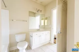 1051 Glenwood Station Ln, Charlottesville, VA 22901 - Photo 5