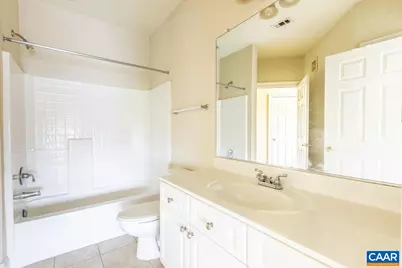 1051 Glenwood Station Ln #203, Charlottesville, VA 22901 - Photo 7