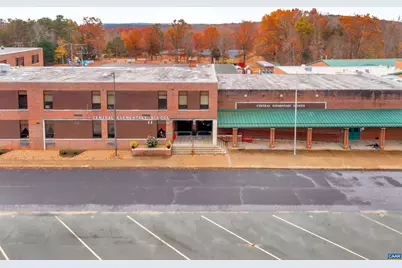 312 Oldfield Dr, Charlottesville, VA 22902 - Photo 19