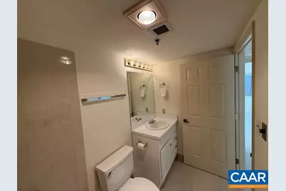 250 West Main St #402, Charlottesville, VA 22902 - Photo 17