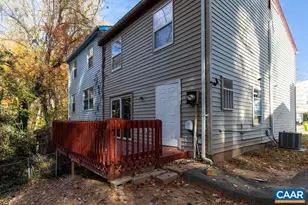 904 Rock Creek Dr, Charlottesville, VA 22903 - Photo 3