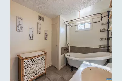 22 Quarter Ln, Buckingham, VA 23921 - Photo 25