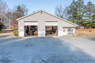 3483 W River Rd, Scottsville, VA 24590 - Photo 25