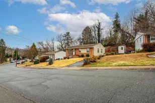 1211 Holmes Ave, Charlottesville, VA 22901 - Photo 31