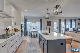 20 Warwick Dr, Crozet, VA 22932 - Photo 9