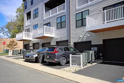 806 Wesley Ln #B, Charlottesville, VA 22911 - Photo 19