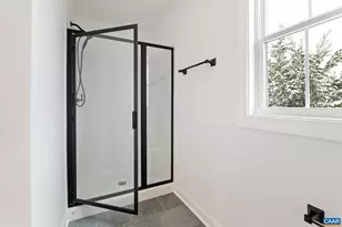 423 NW 10 1/2 St, Charlottesville, VA 22903 - Photo 21