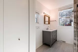 430 11th St, Charlottesville, VA 22903 - Photo 31