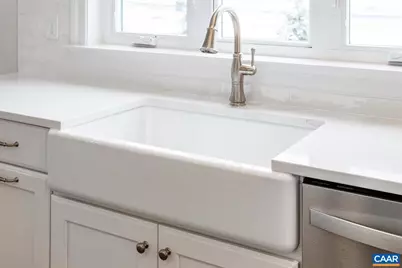 1731 Fowler St, Charlottesville, VA 22911 - Photo 17