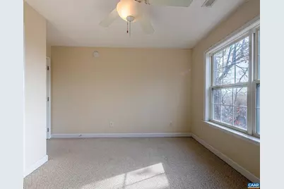 1015 Carrington Pl, Charlottesville, VA 22901 - Photo 23