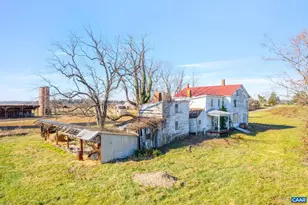 389 Shalom Rd, Waynesboro, VA 22980 - Photo 5