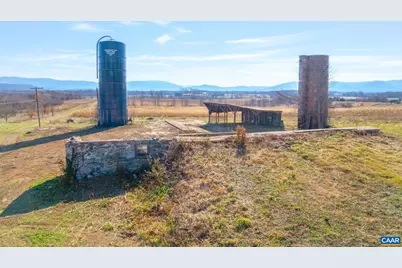 389 Shalom Rd, Waynesboro, VA 22980 - Photo 7