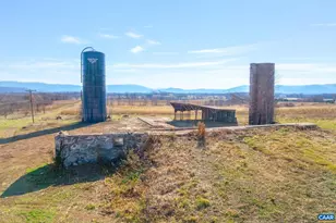 389 Shalom Rd, Waynesboro, VA 22980 - Photo 7