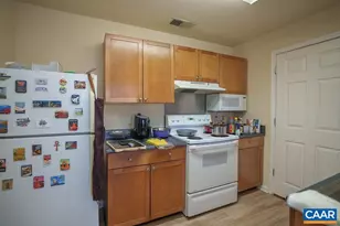 175 Yellowstone Dr, Charlottesville, VA 22903 - Photo 5