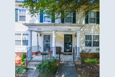 906 Blakney Lane SE, Washington, DC 20032 - Photo 1