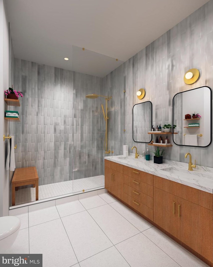 1402 12th St, Washington DC  20005-4404 exterior