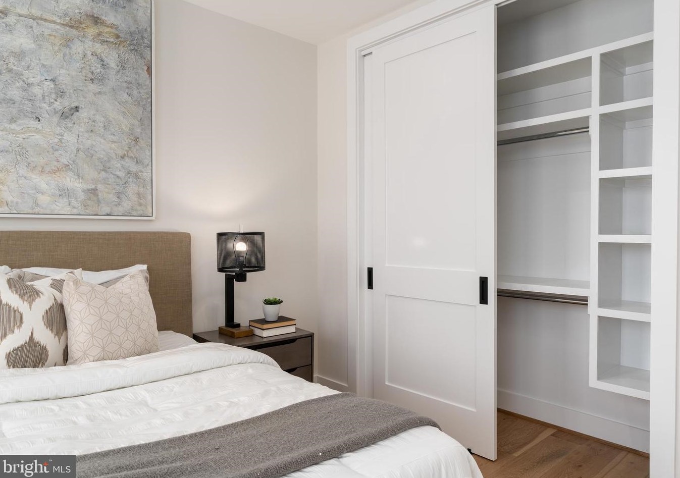 910 8th St, Washington DC  20002-3619 exterior