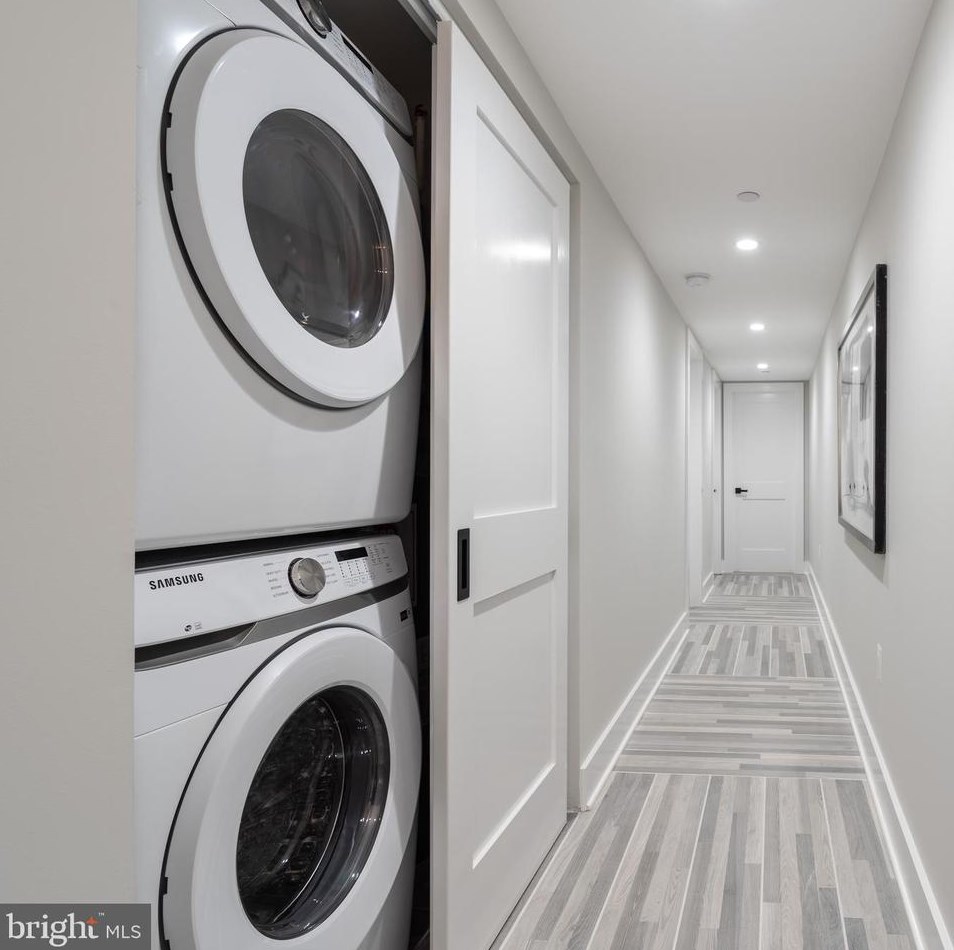 910 8th St, Washington DC  20002-3619 exterior