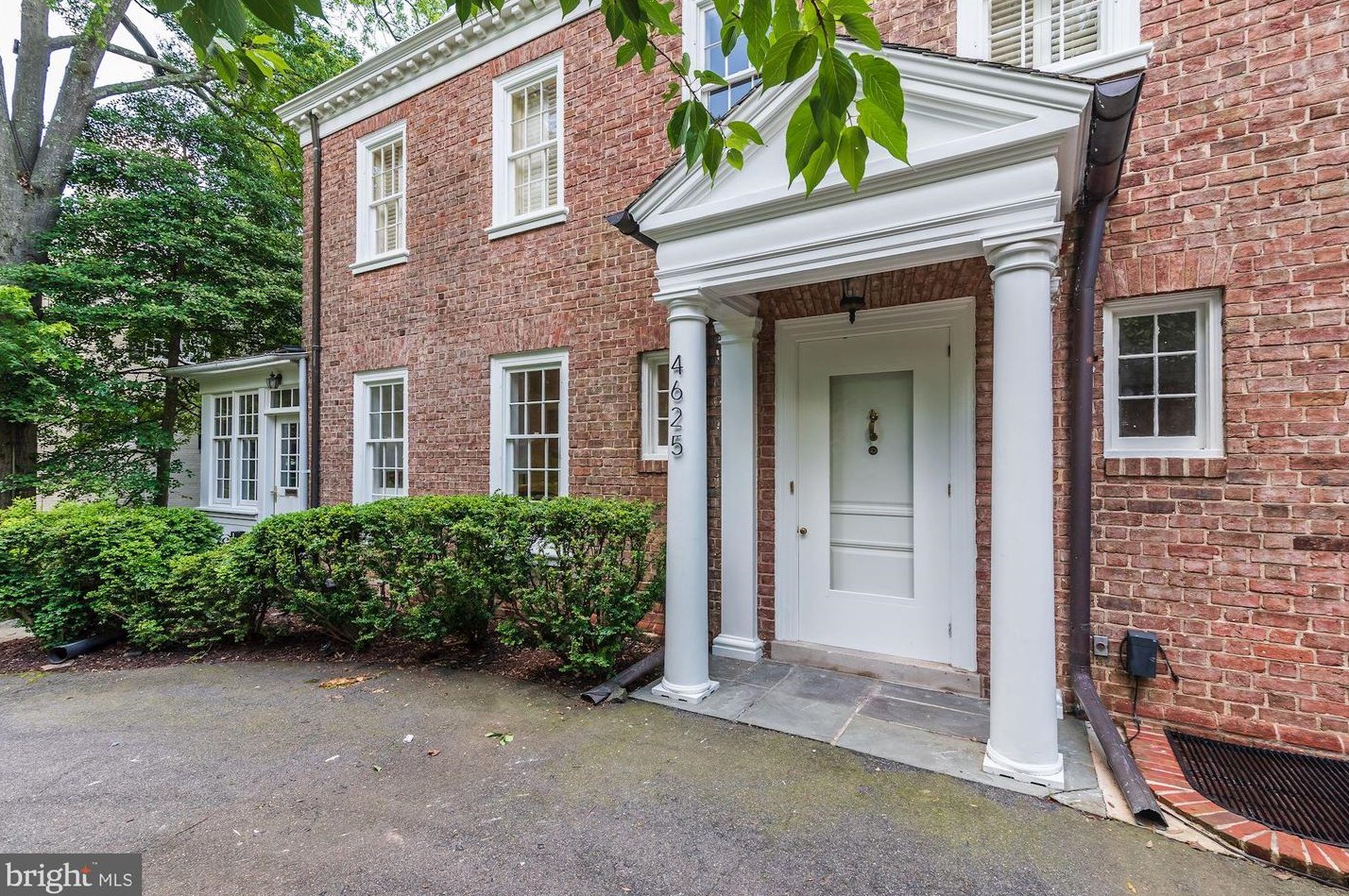 4625 Charleston Ter, Washington DC  20007-1912 exterior