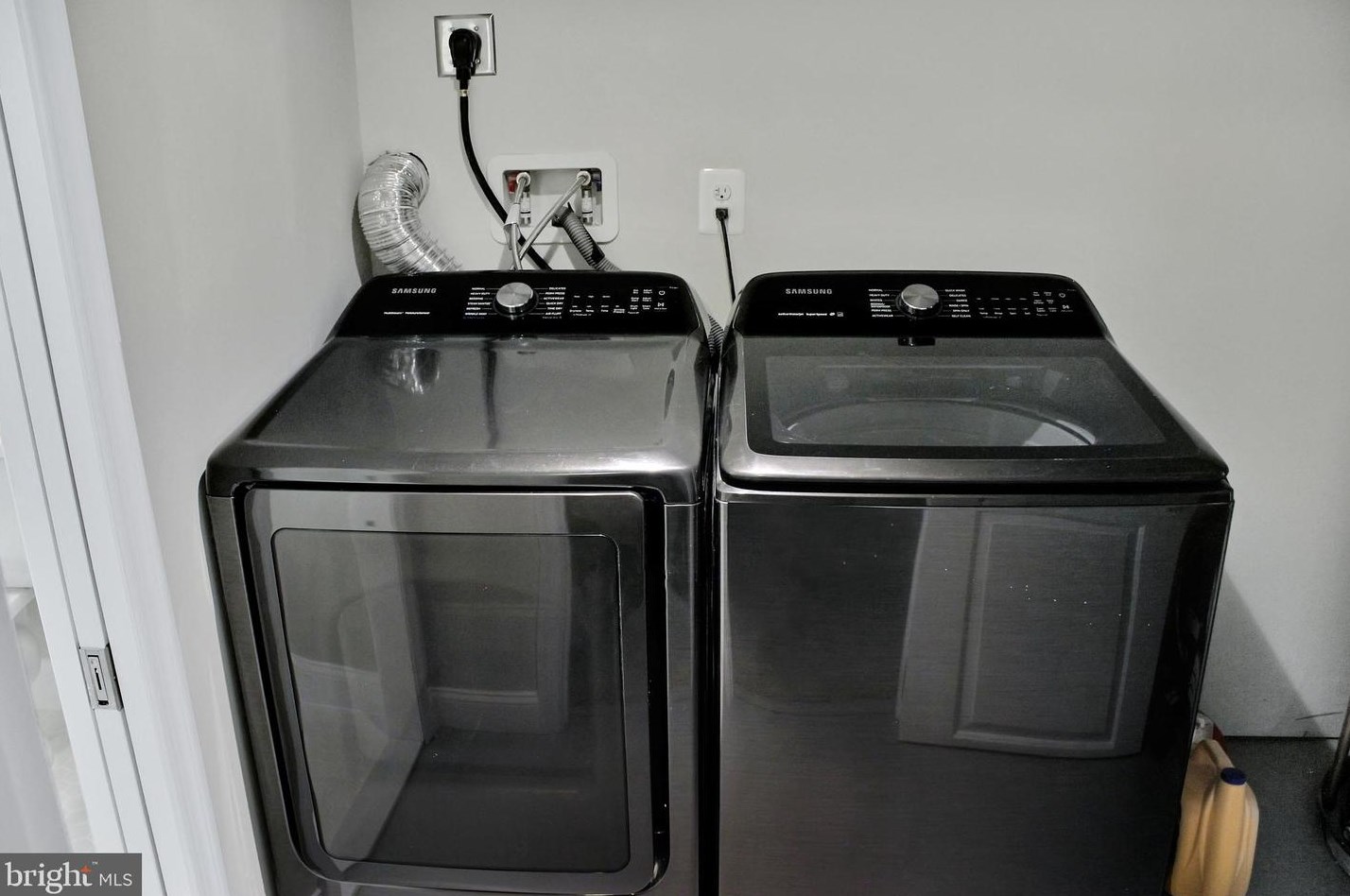 3459 25th St, Washington DC 20037-2209 exterior